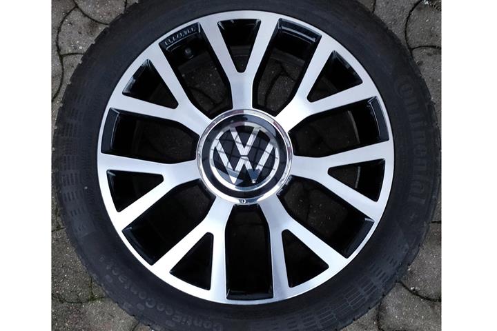 Sølv VW E-UP! fra 2020