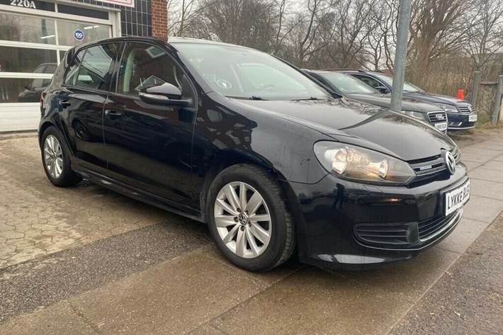 Sort VW Golf VI fra 2011