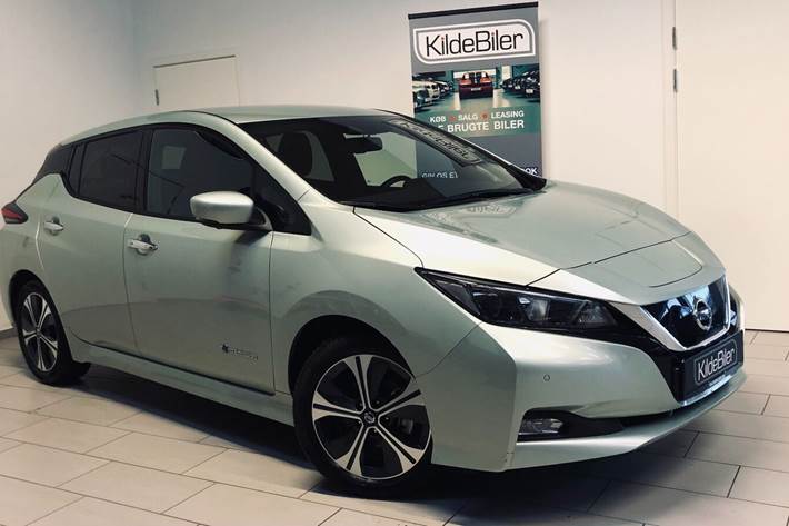 Grøn Nissan Leaf fra 2018