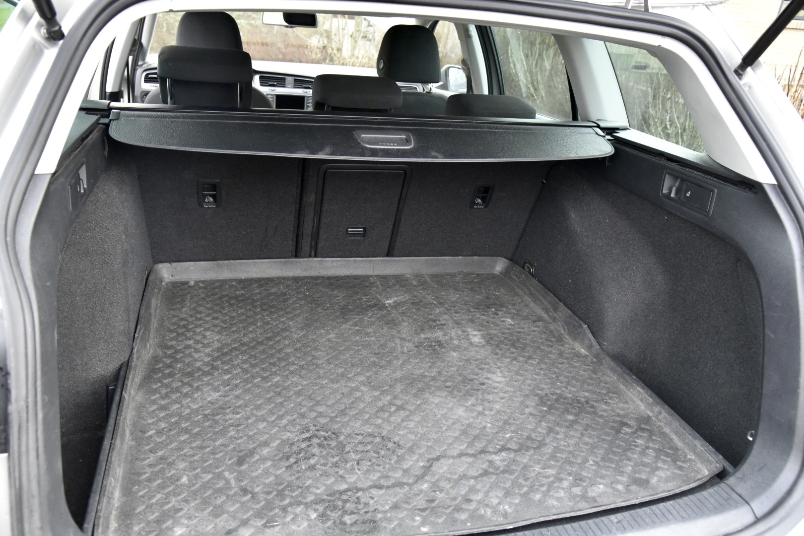 Sølv VW Golf VII fra 2016