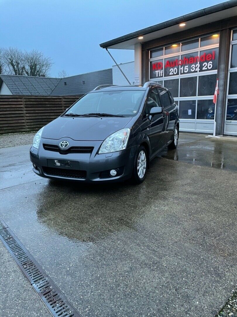 undefined Toyota Corolla Verso fra 2007