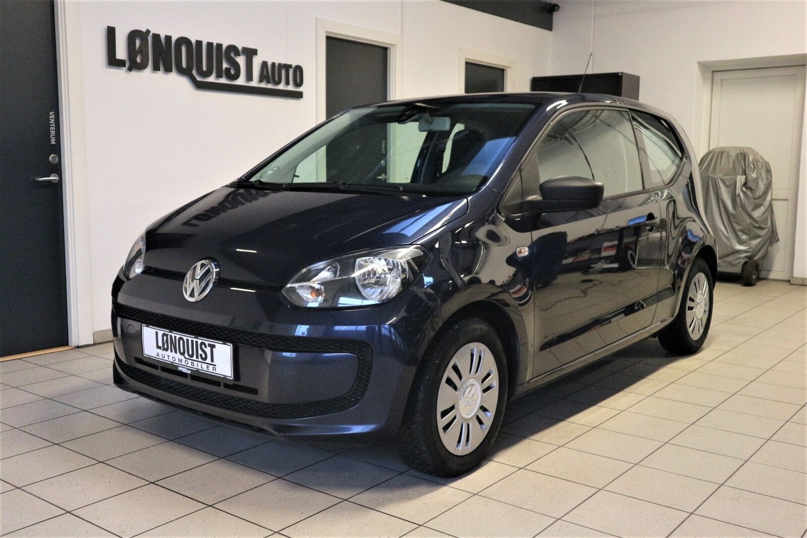 Blå VW UP! fra 2013