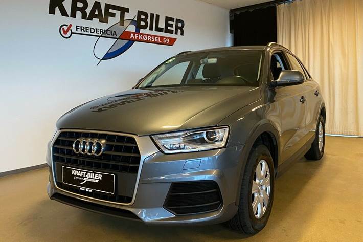 Grå Audi Q3 fra 2016