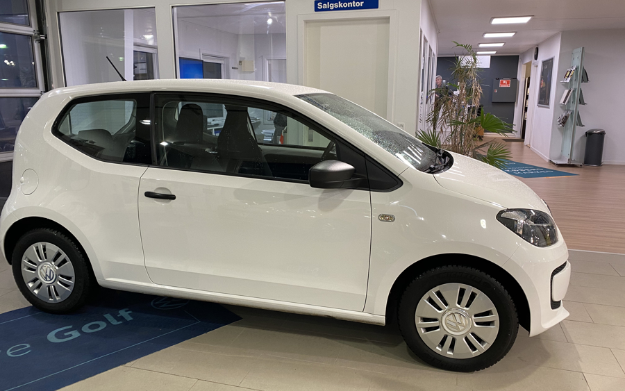 Hvid VW UP! fra 2015
