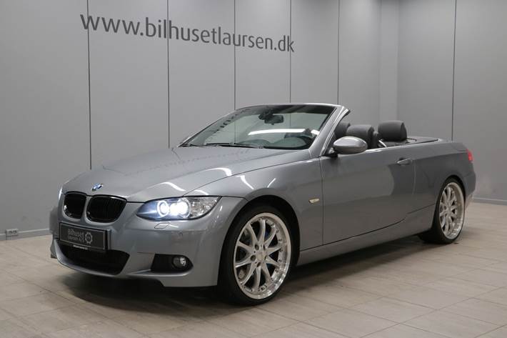Grå BMW 335i fra 2007