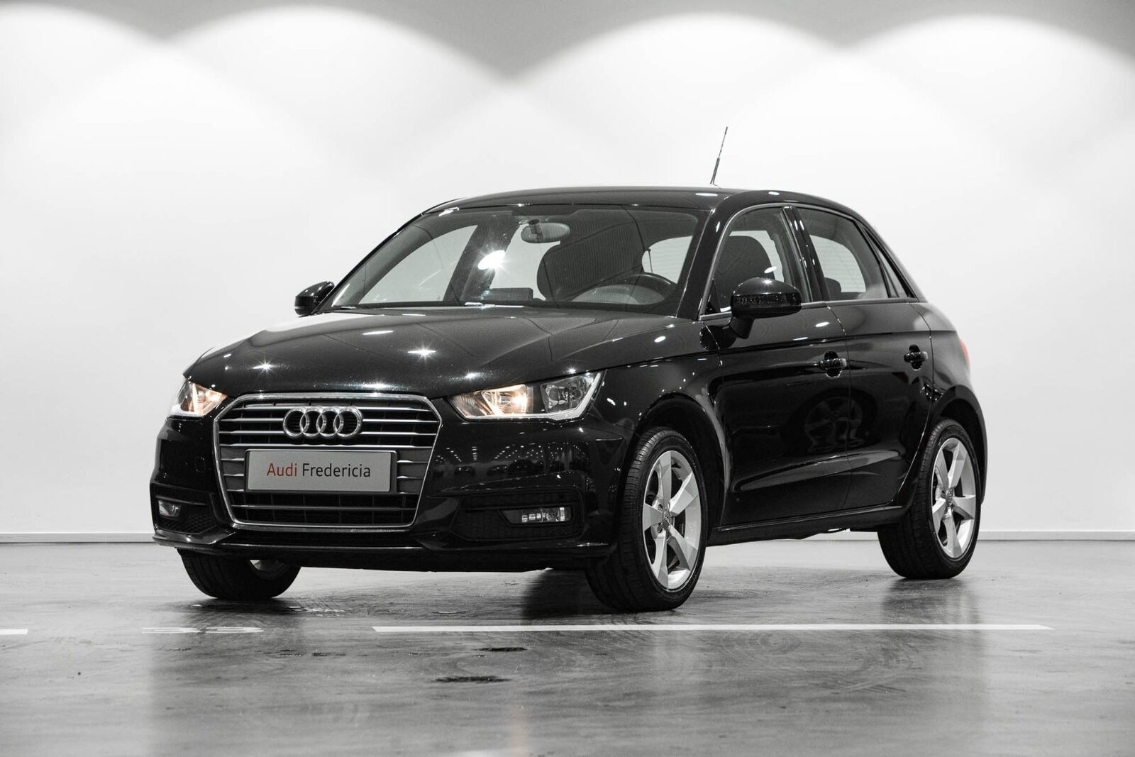 Sort Audi A1 fra 2017