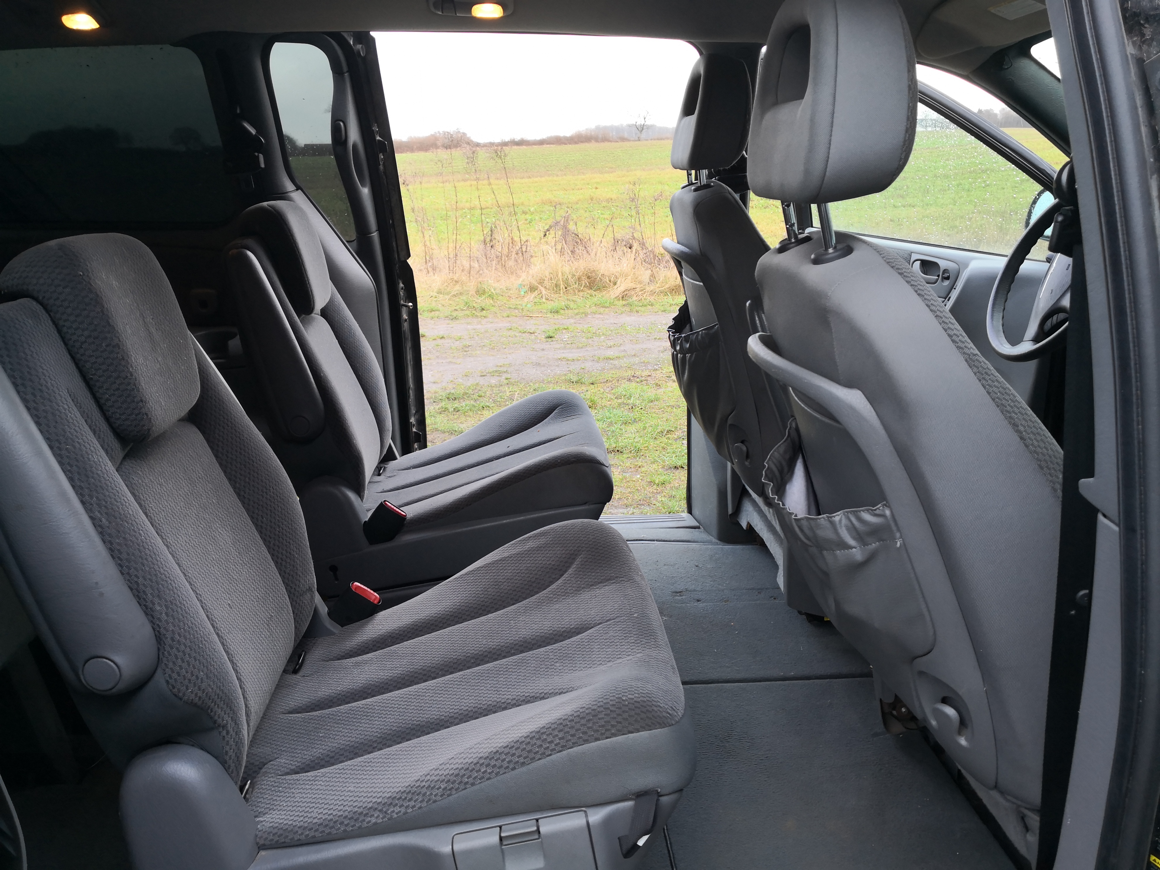 Sort Chrysler Grand Voyager fra 2005