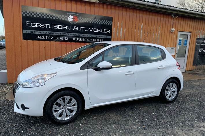 Hvid Peugeot 208 fra 2013