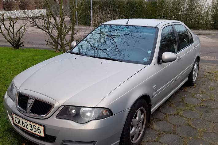 Beige Rover 45 fra 2005