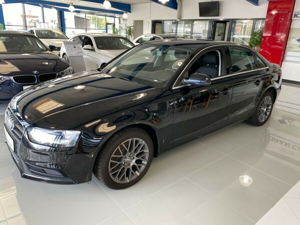 undefined Audi A4 fra 2010