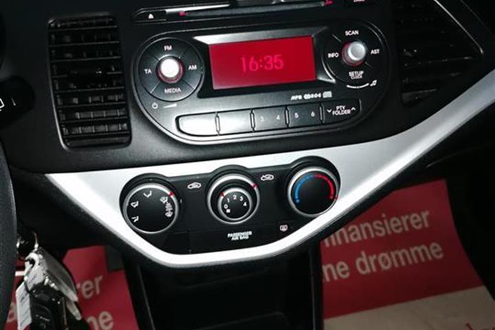 Hvid Kia Picanto fra 2012