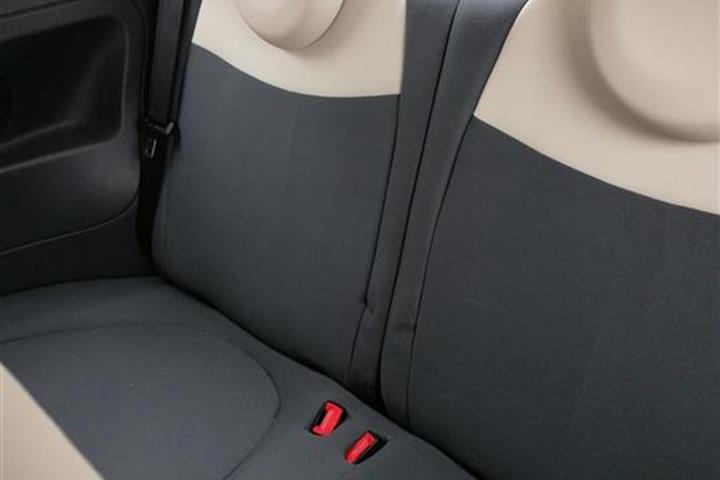 Blå Fiat 500 fra 2008