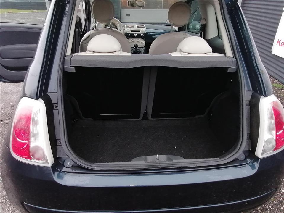 Blå Fiat 500 fra 2008