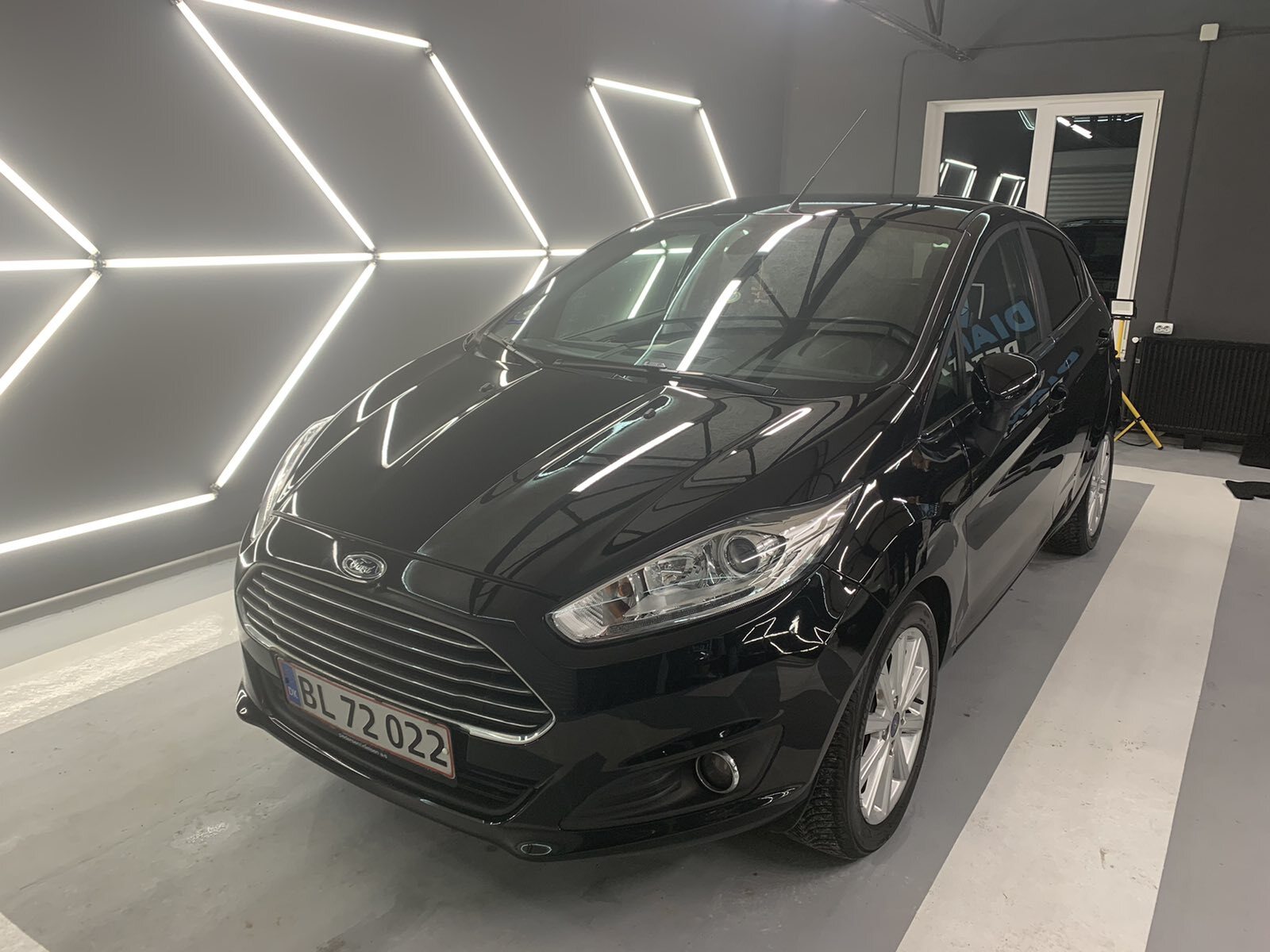 Sort Ford Fiesta fra 2017