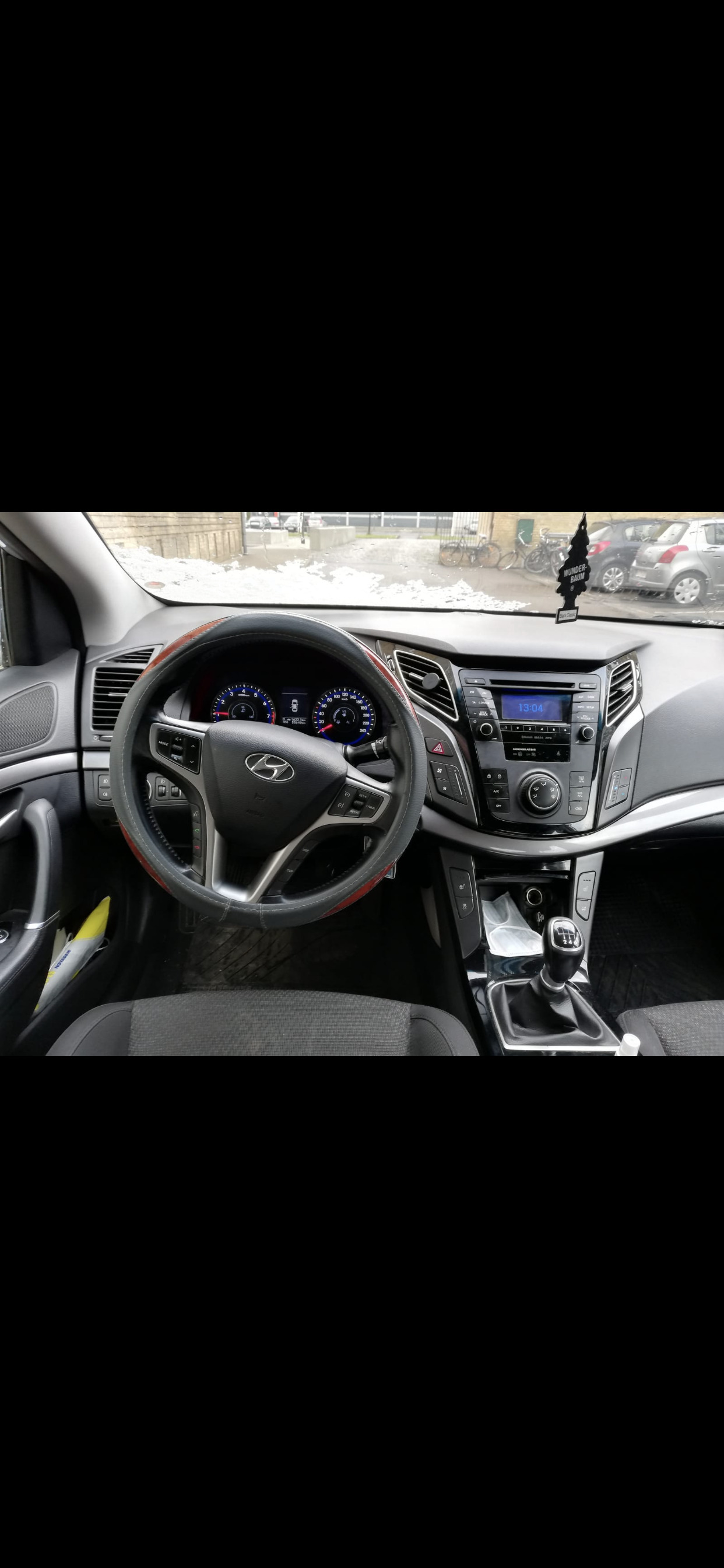 Grå Hyundai i40 fra 2014