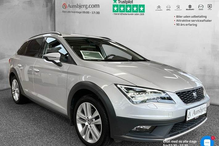 Grå Volvo V40 CC fra 2017