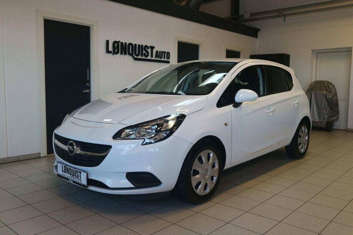 Hvid Opel Corsa fra 2015
