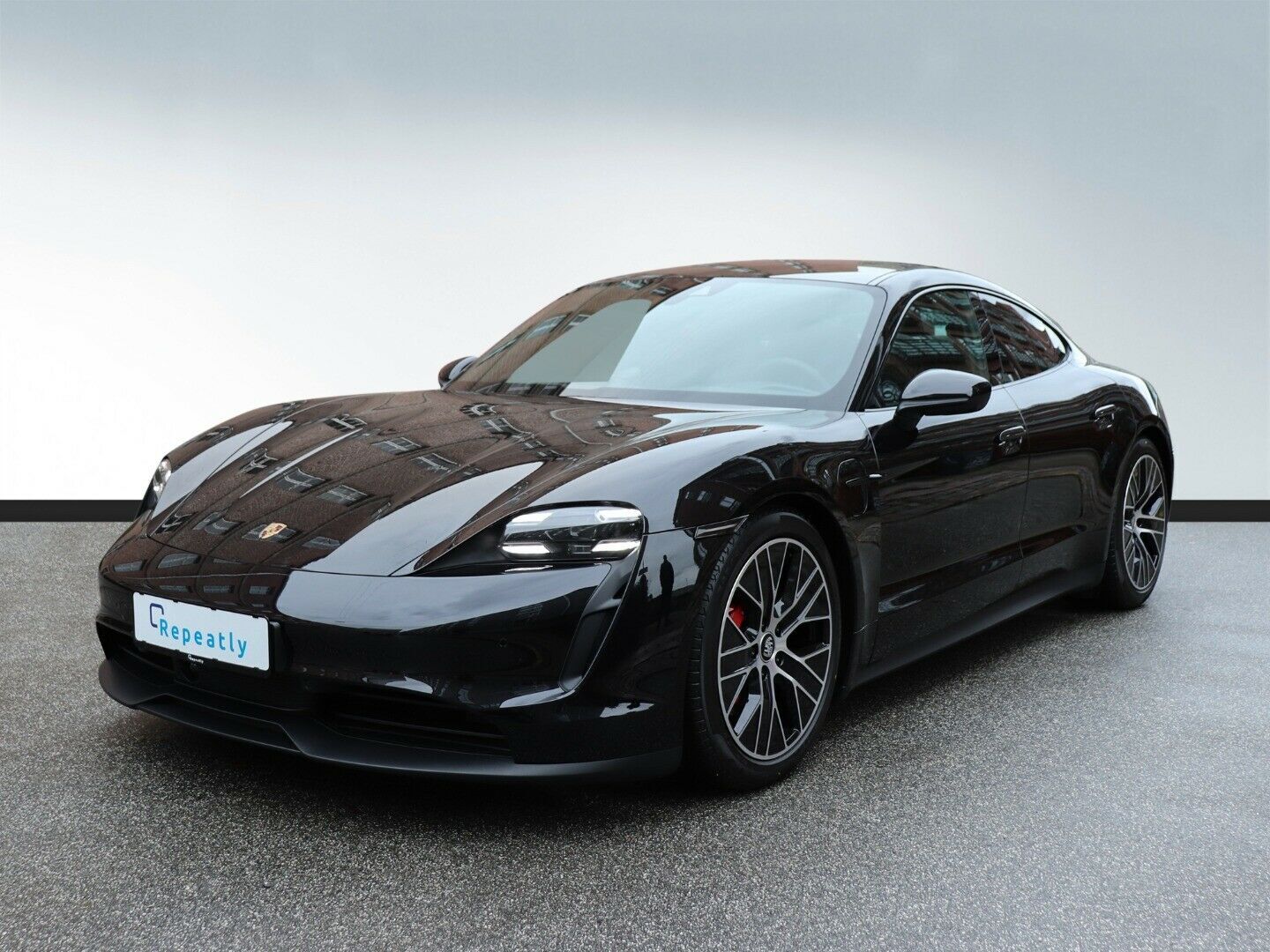 Sort Porsche Taycan 4S fra 2021