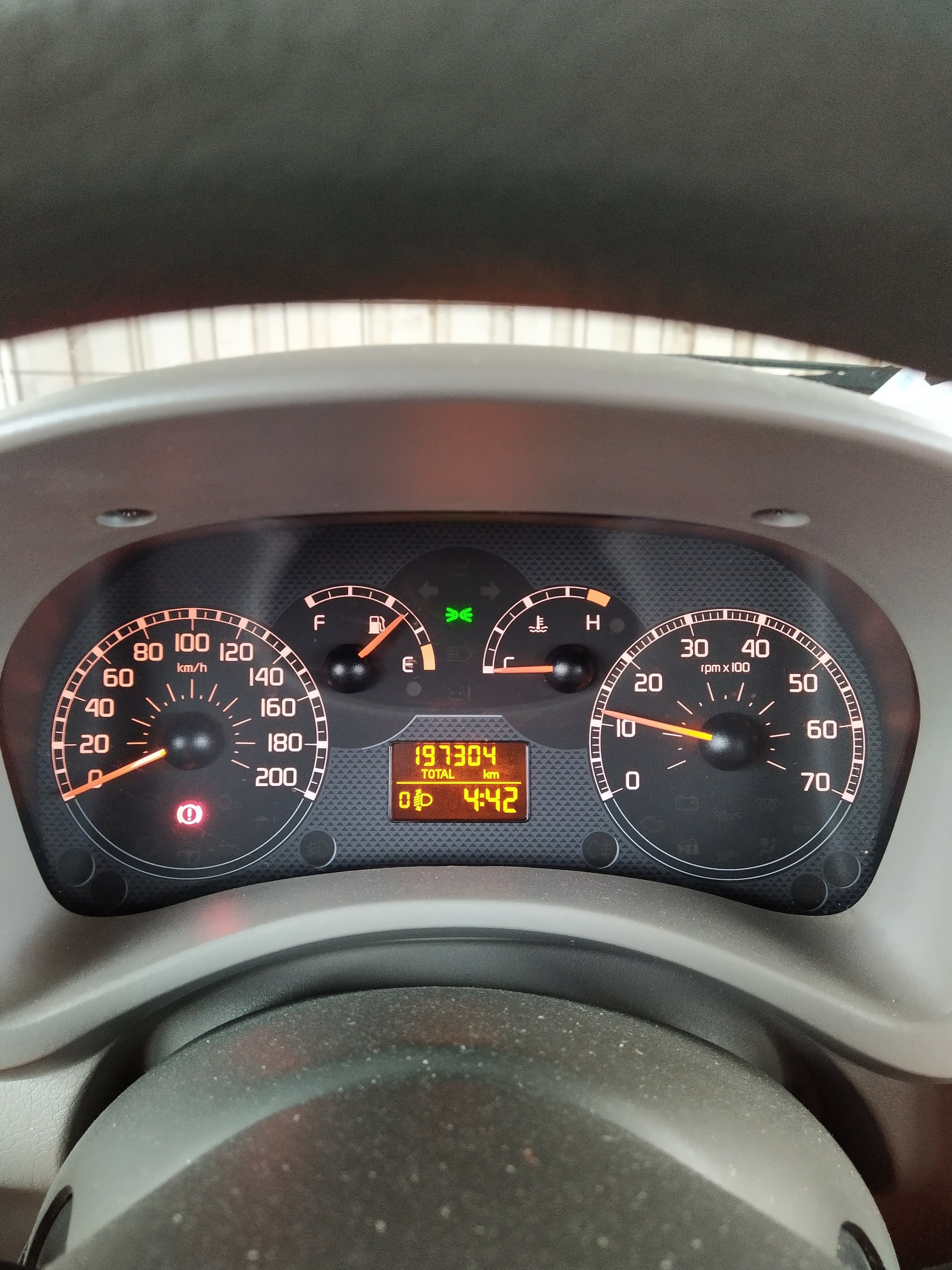 Sølv Fiat Panda fra 2003