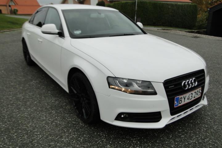 Hvid Audi A4 fra 2008
