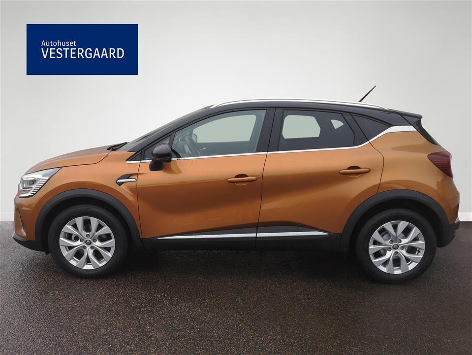 Orange Renault Captur fra 2020