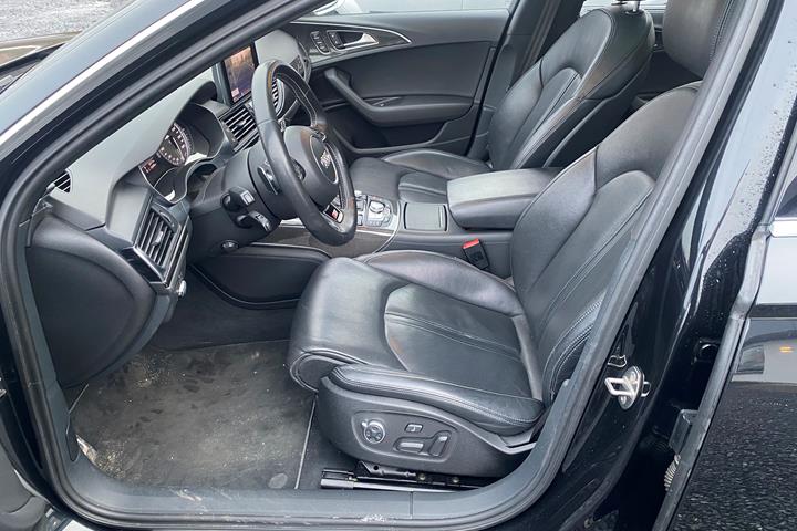 Sort Audi S6 fra 2012