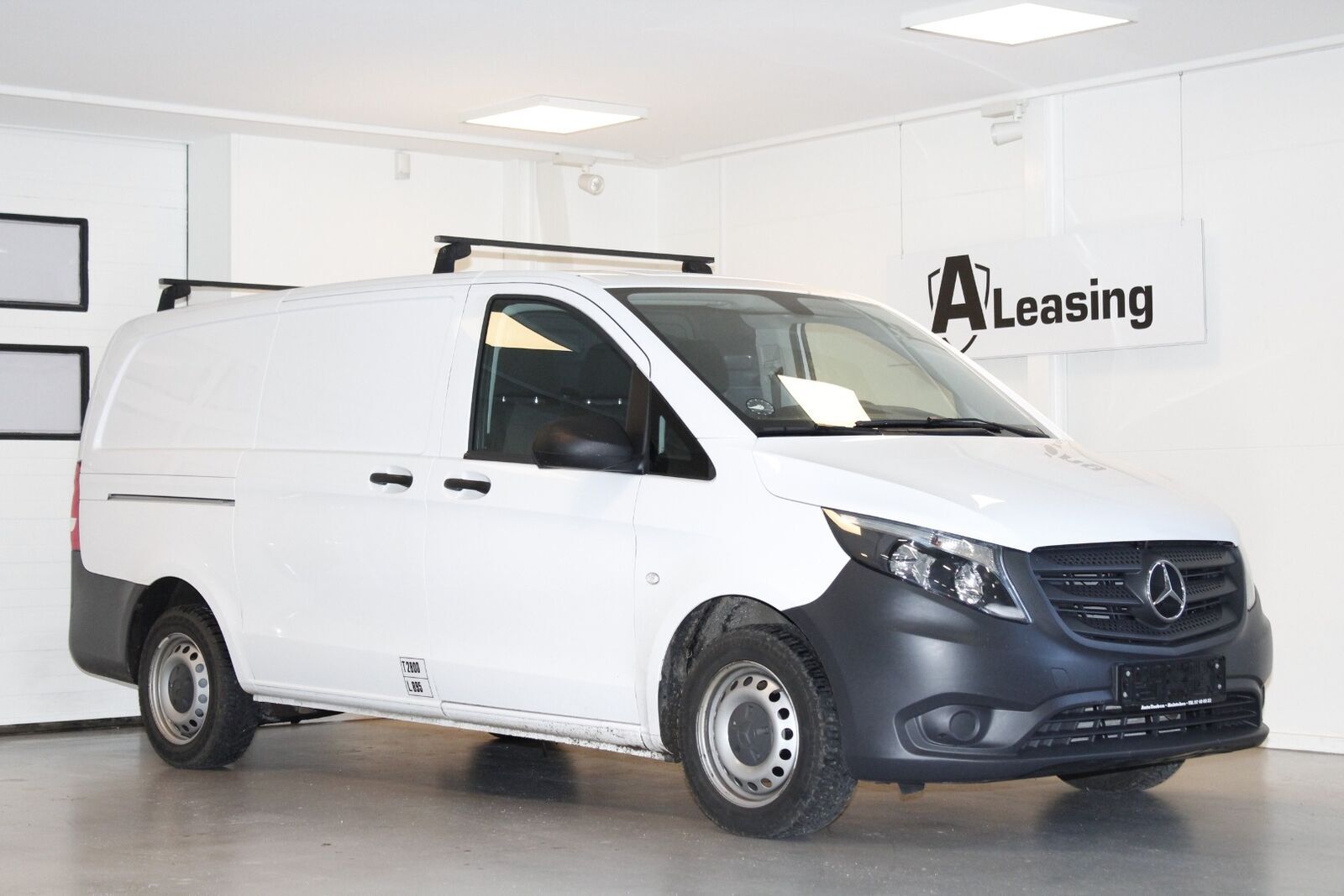 Hvid Mercedes Vito 114 fra 2017