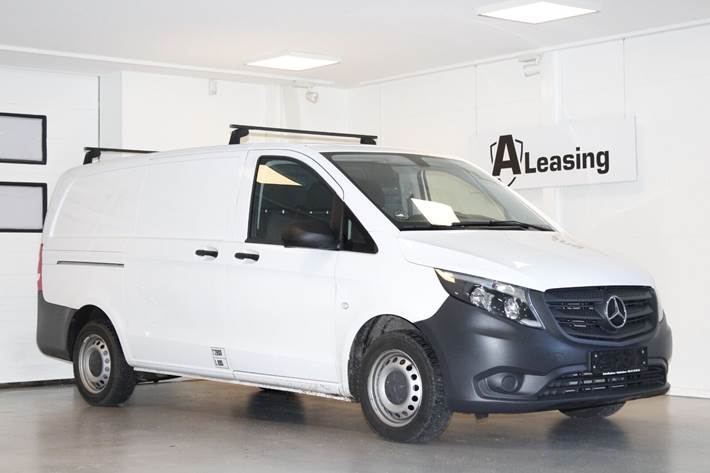 Hvid Mercedes Vito 114 fra 2017