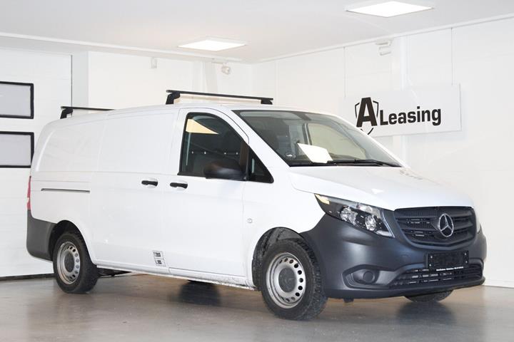 Hvid Mercedes Vito 114 fra 2017