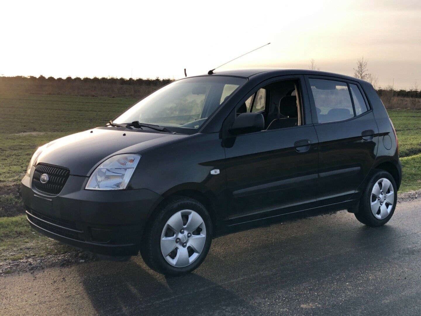 Sort Kia Picanto fra 2007