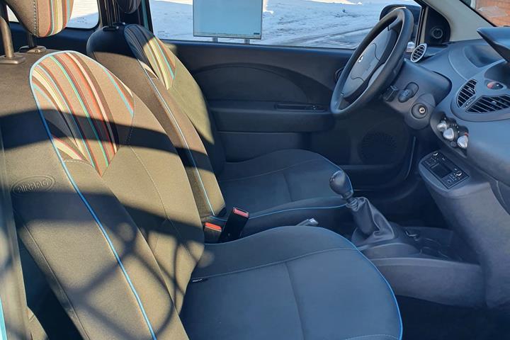 Blå Renault Twingo fra 2013