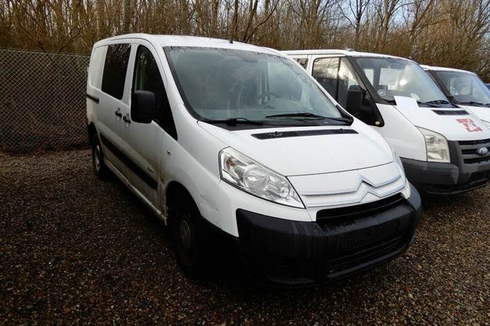 Hvid Citroën Jumpy fra 2009
