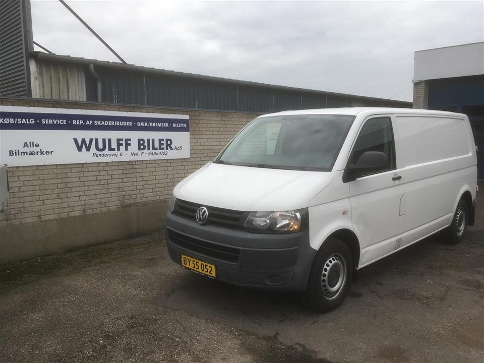 Hvid VW Transporter fra 2011