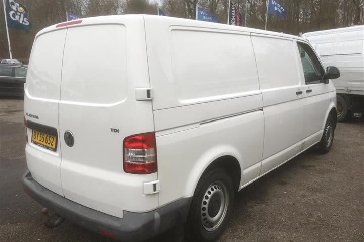 Hvid VW Transporter fra 2011