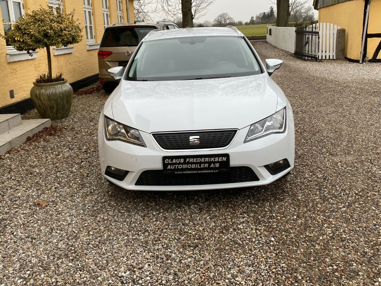 Hvid Seat Leon fra 2016