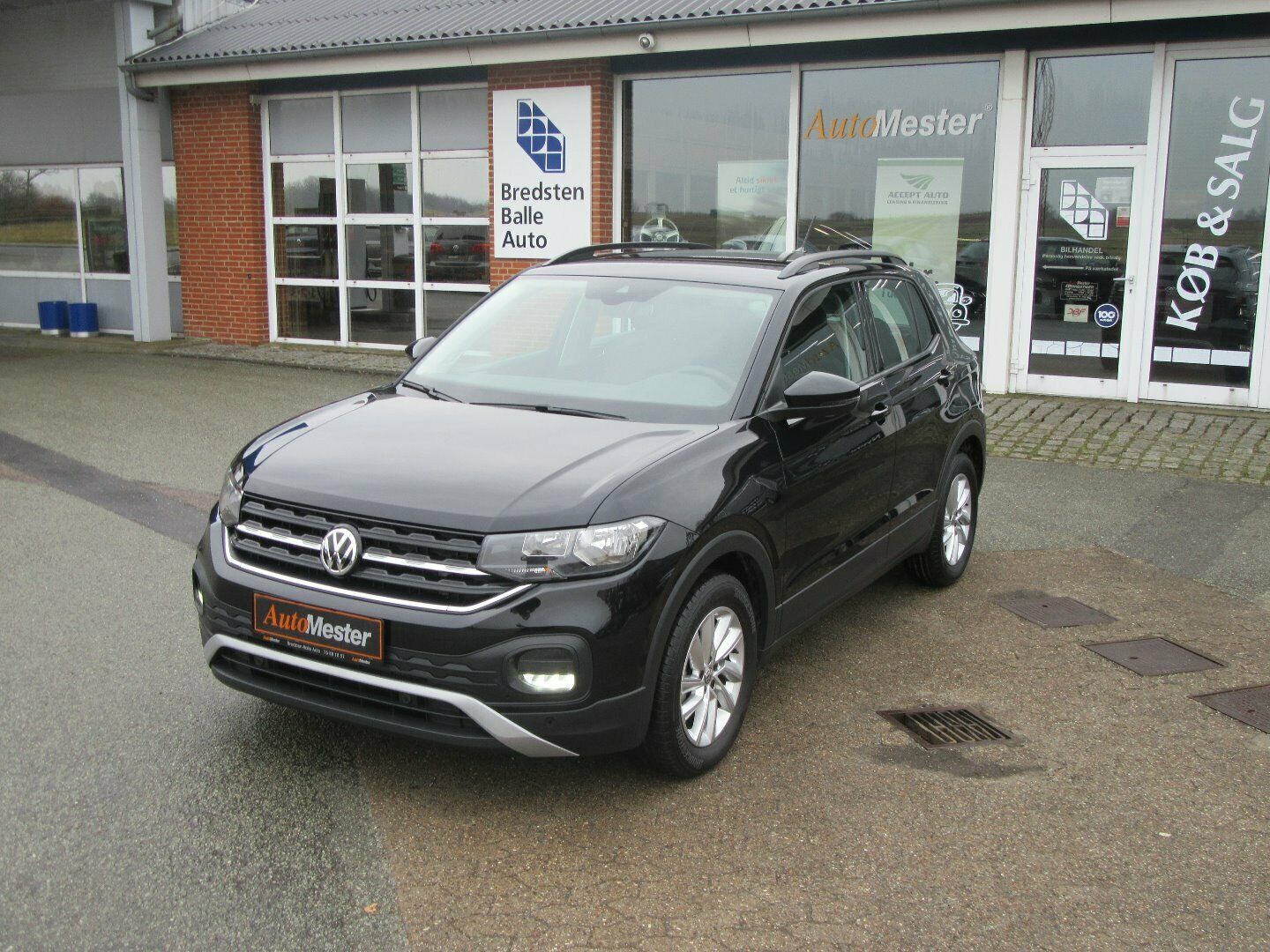 Grå VW T-Cross fra 2020