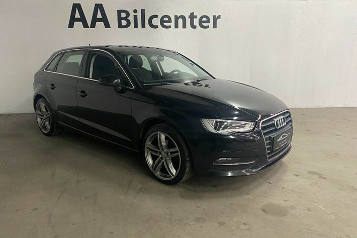 Grå Audi A3 fra 2014