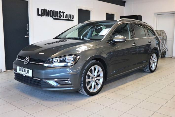 Grå VW Golf VII fra 2019