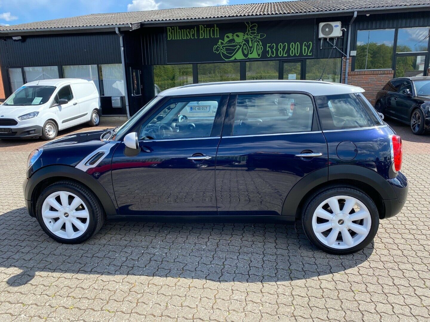 Blå Mini Countryman Cooper fra 2012