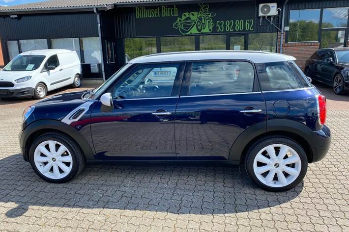 Blå Mini Countryman Cooper fra 2012