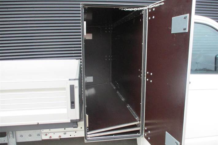 Hvid VW Transporter fra 2021