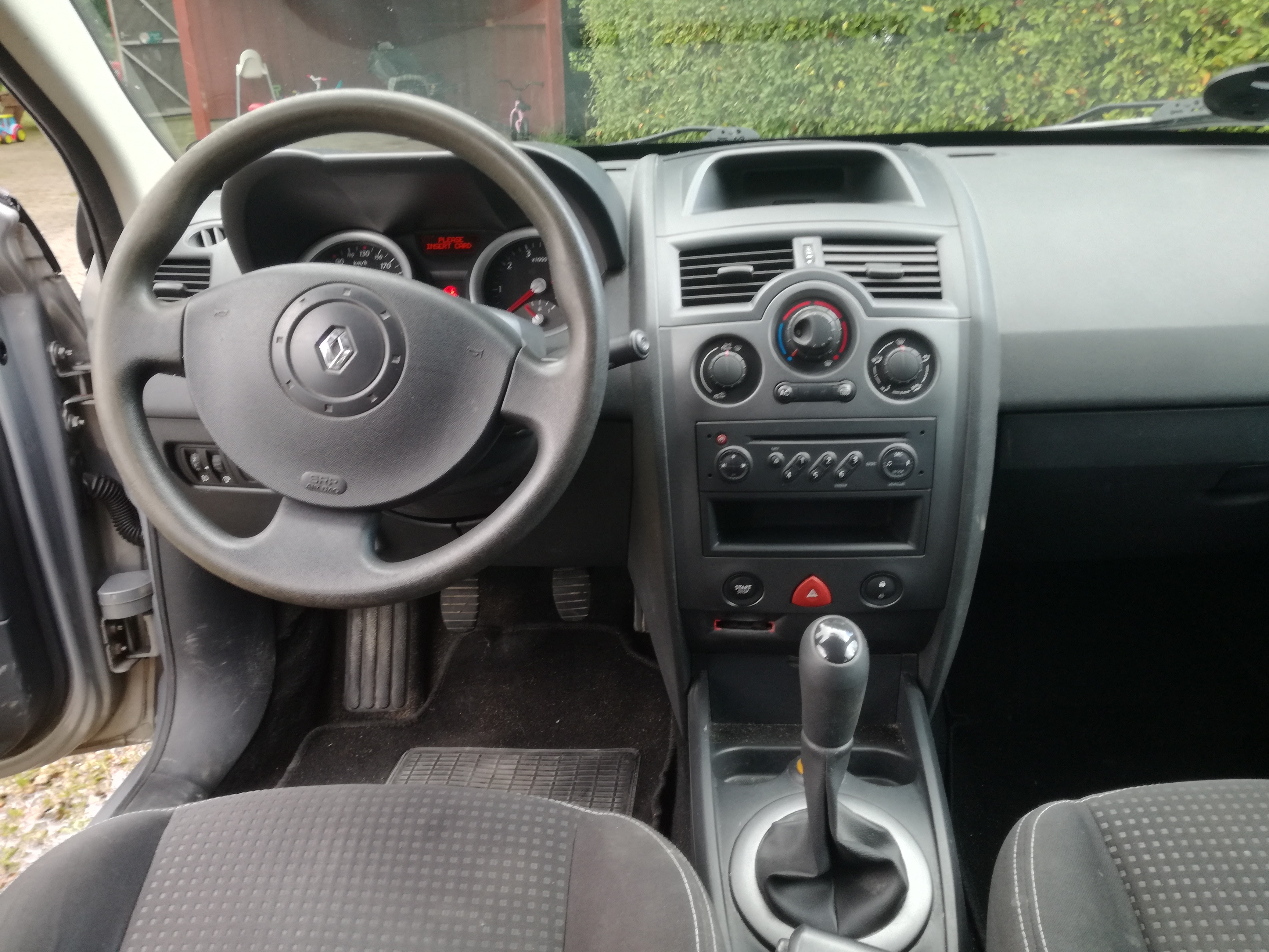 Grå Renault Megane II fra 2006