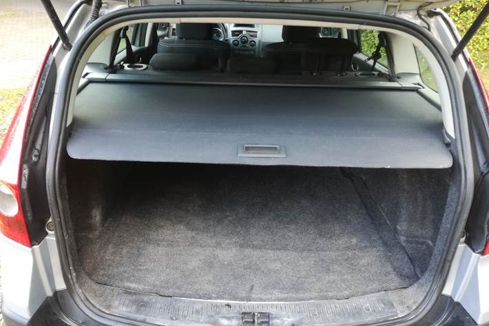 Grå Renault Megane II fra 2006