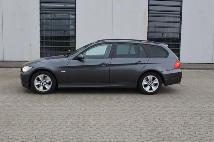 Grå BMW 320 fra 2008