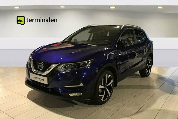 Blå Nissan Qashqai fra 2020