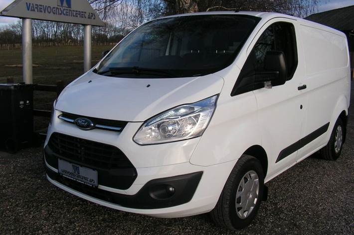 Hvid Ford Transit Custom 270S fra 2015