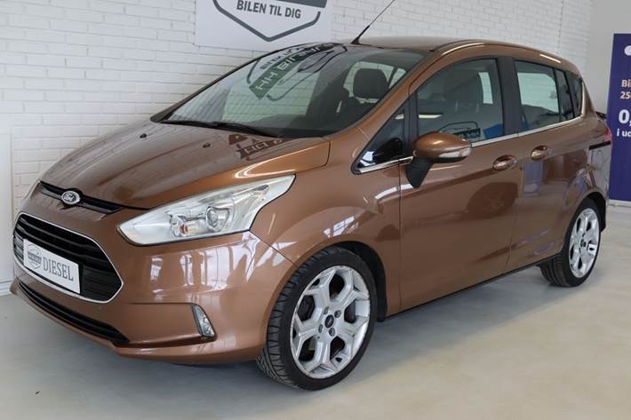 Brun Ford B-MAX fra 2012