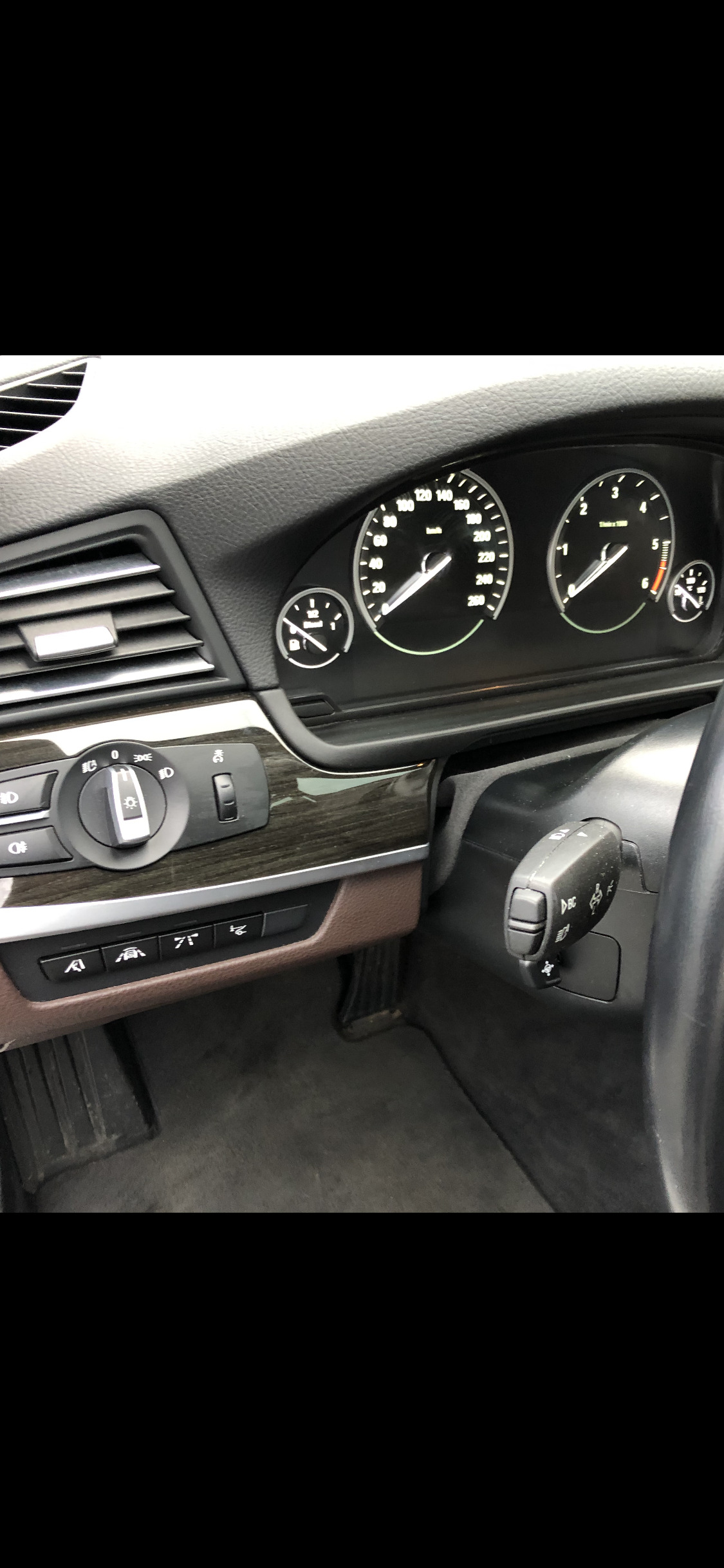 Bronze BMW 225d fra 2016