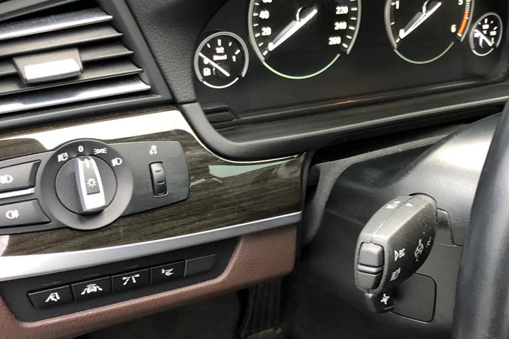 Bronze BMW 225d fra 2016