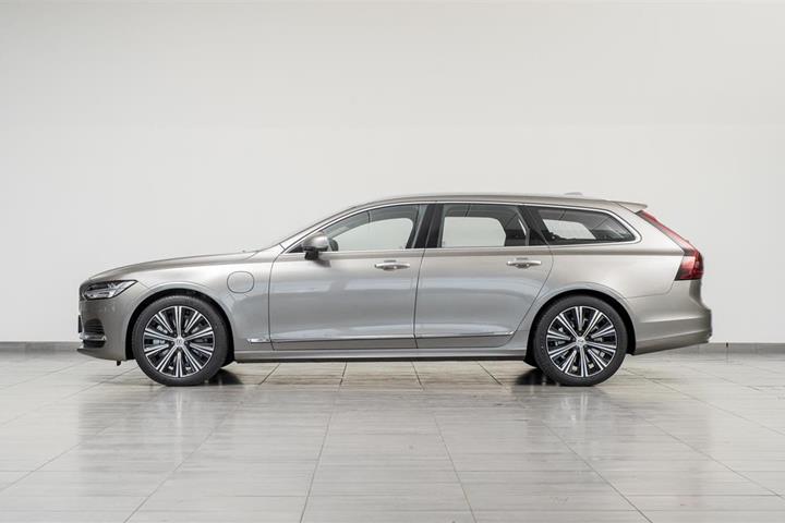 Grå Volvo V90 fra 2021